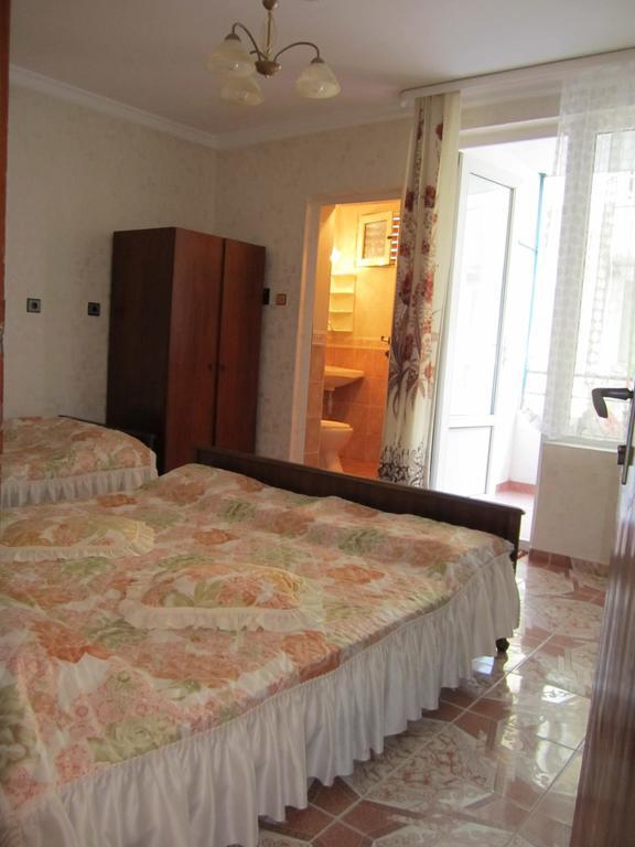 Central Guesthouse Misivri Dış mekan fotoğraf